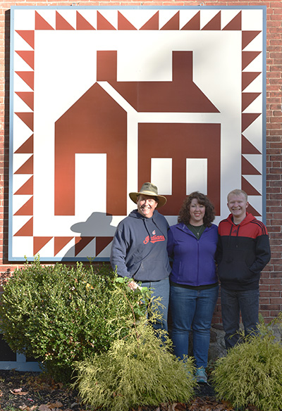Jeff and Rachel Scribben, with their son, Brandon, a barn quilt building/painting team.